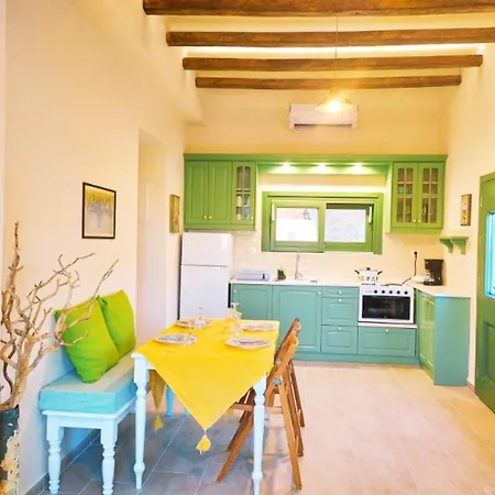 House With One Bedroom In Kalymnos With Wonderful Mountain View Enclosed Garden And Wifi 2 Km From The Beach *