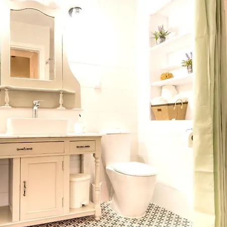 House With One Bedroom In Kalymnos With Wonderful Mountain View Enclosed Garden And Wifi 2 Km From The Beach Kálymnos