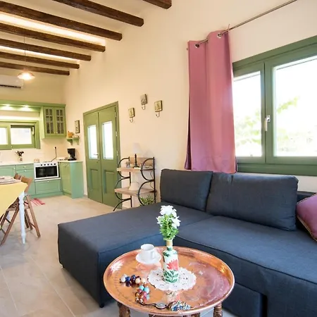 Holiday home House With One Bedroom In Kalymnos With Wonderful Mountain View Enclosed Garden And Wifi 2 Km From The Beach